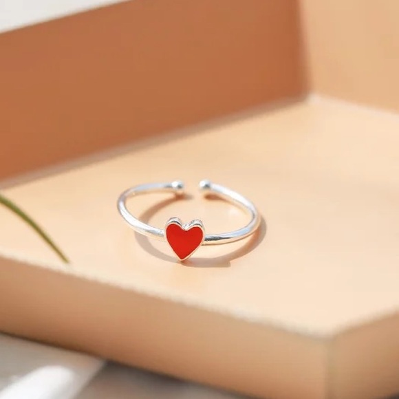 Red Heart Silver Plated Adjustable Ring - Picture 3 of 3